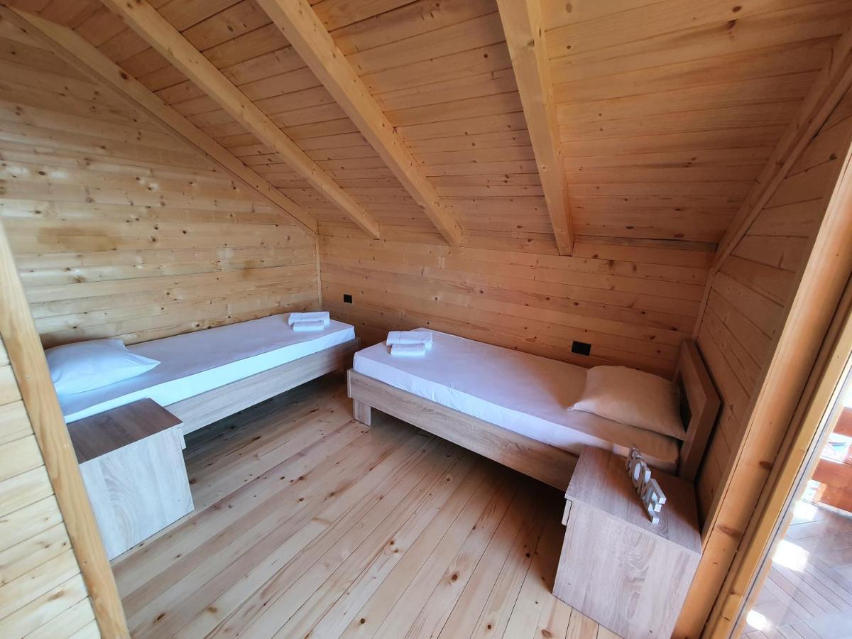 Katune 2020 Kruta Extérieur photo